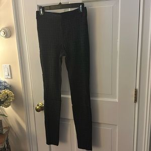 Simply Vera skinny pull on work pants.